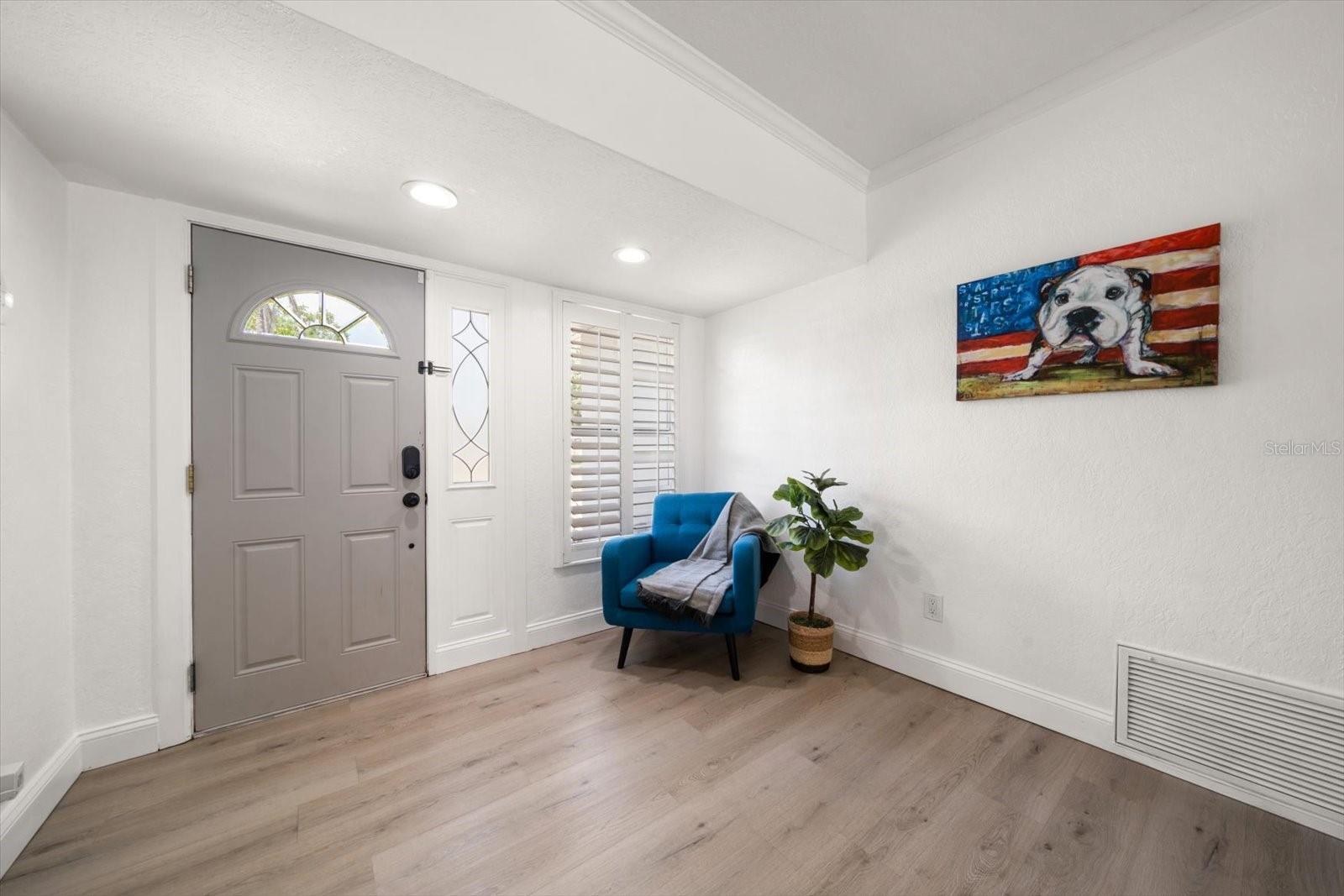 Image 4 of 58 For 13514 Oval Drive W