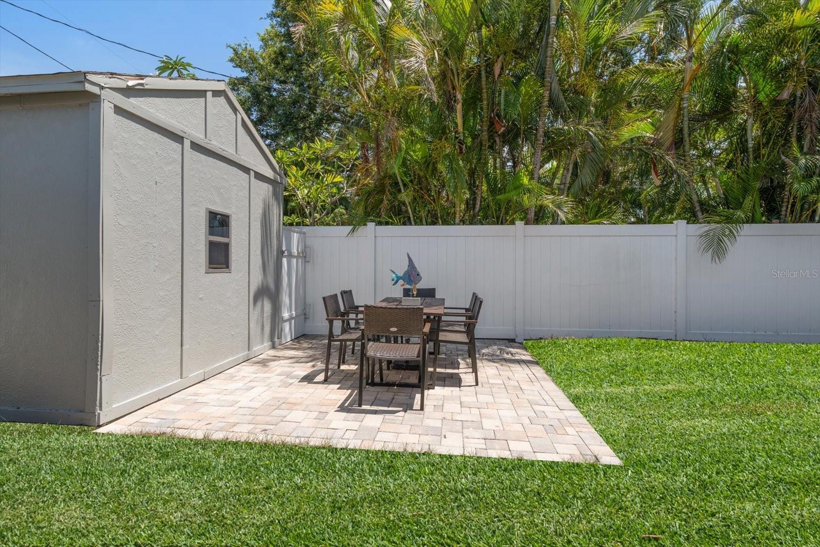 Image 40 of 58 For 13514 Oval Drive W
