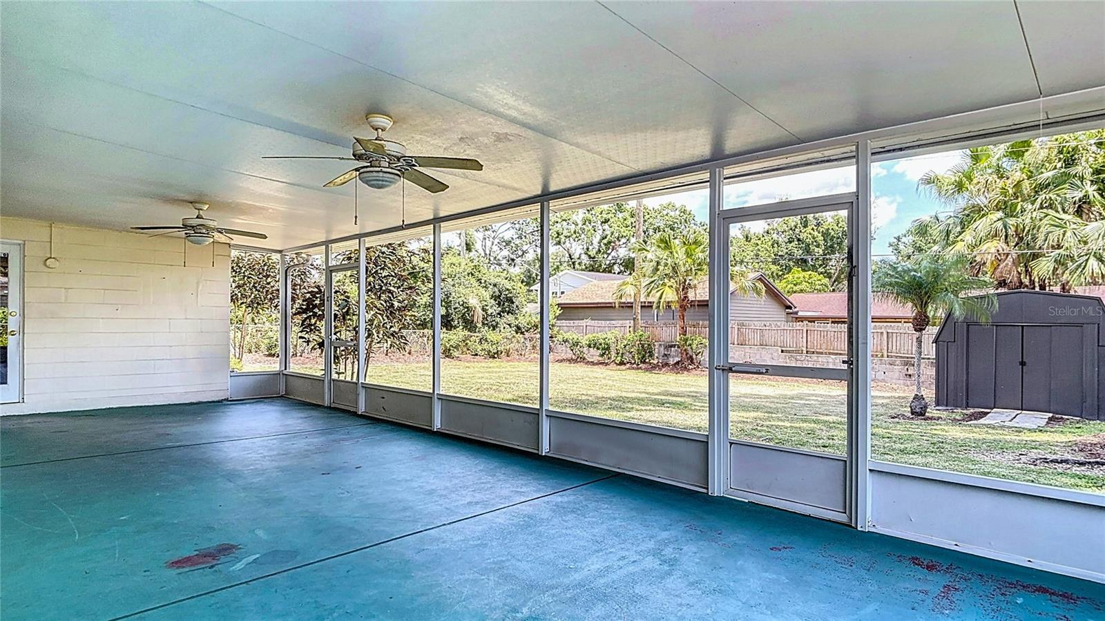 Listing photo id 43 for 4915 Chariton Avenue