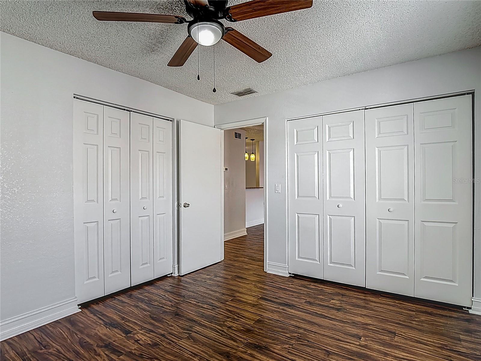 Image 21 of 41 For 21032 Voyager Blvd  8