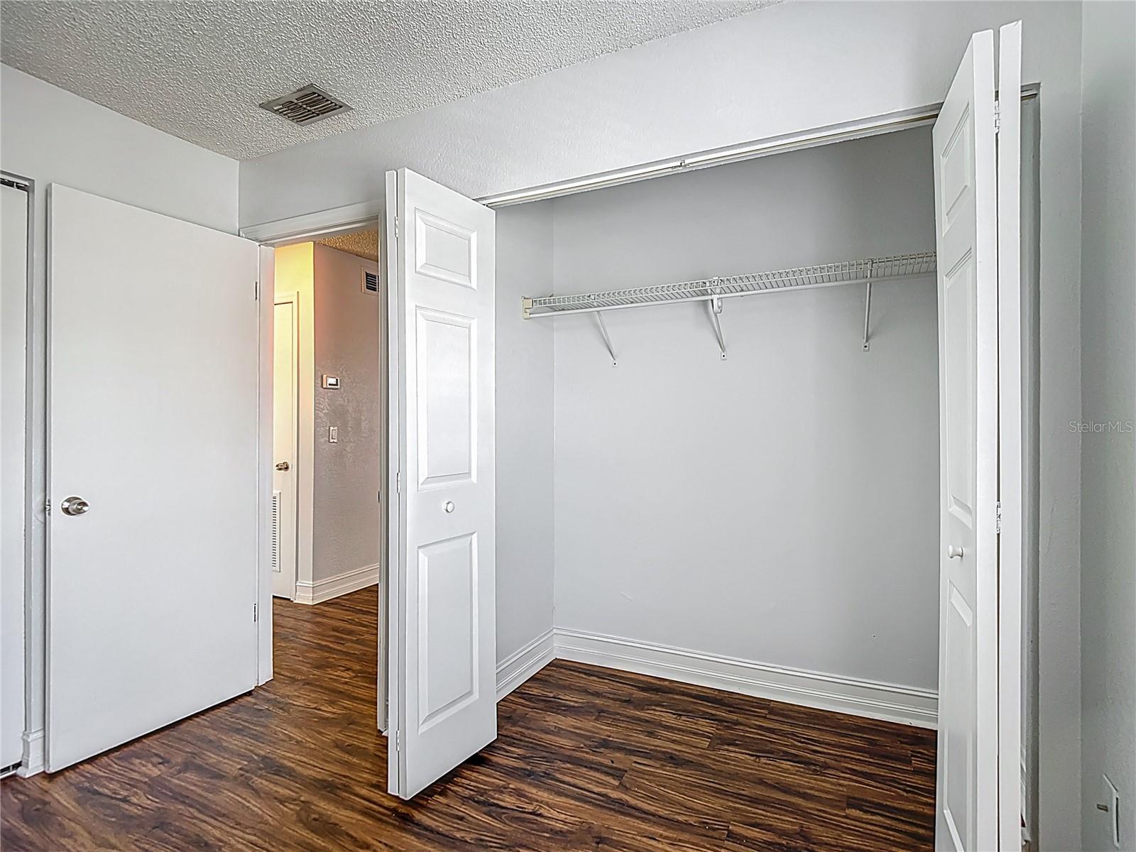 Image 23 of 41 For 21032 Voyager Blvd  8