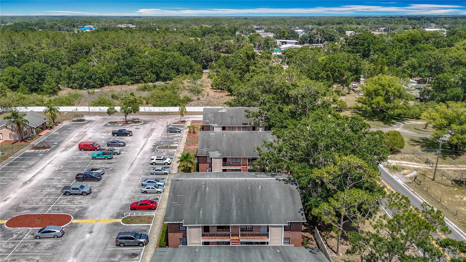 Image 40 of 41 For 21032 Voyager Blvd  8