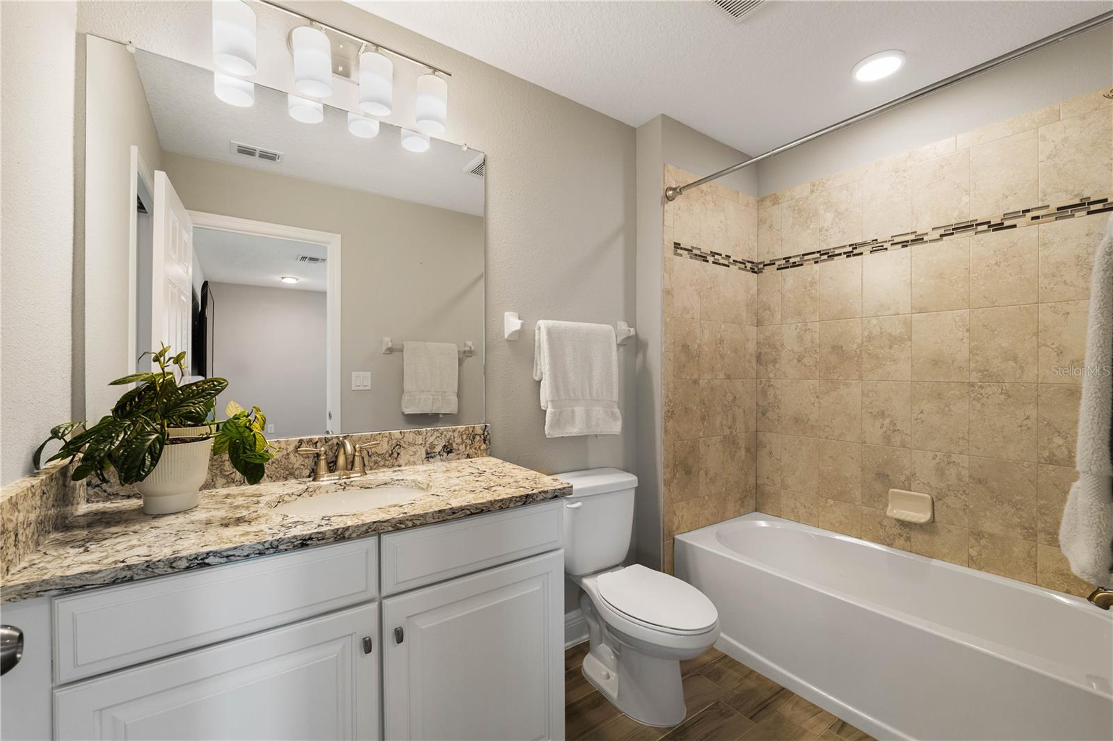Image 24 of 31 For 3091 King Fern Drive