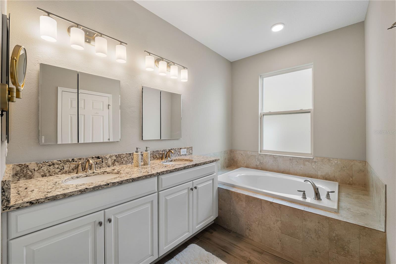 Image 9 of 31 For 3091 King Fern Drive