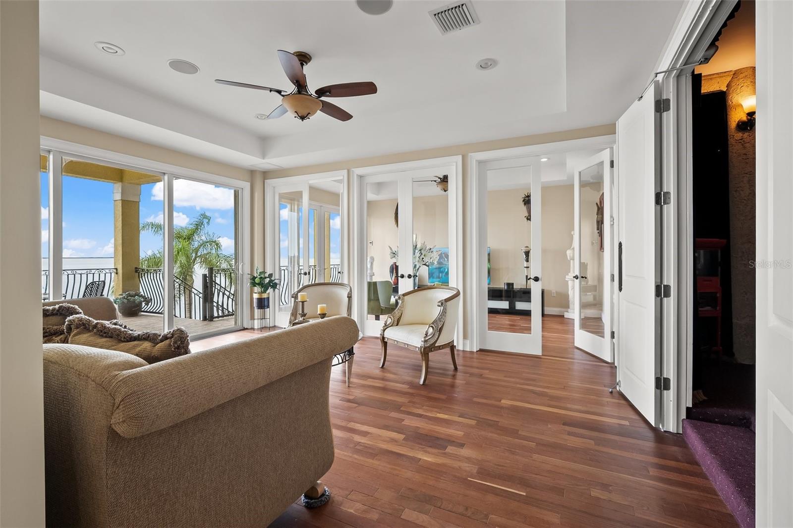 Listing photo id 23 for 3236 Gulf Winds Circle