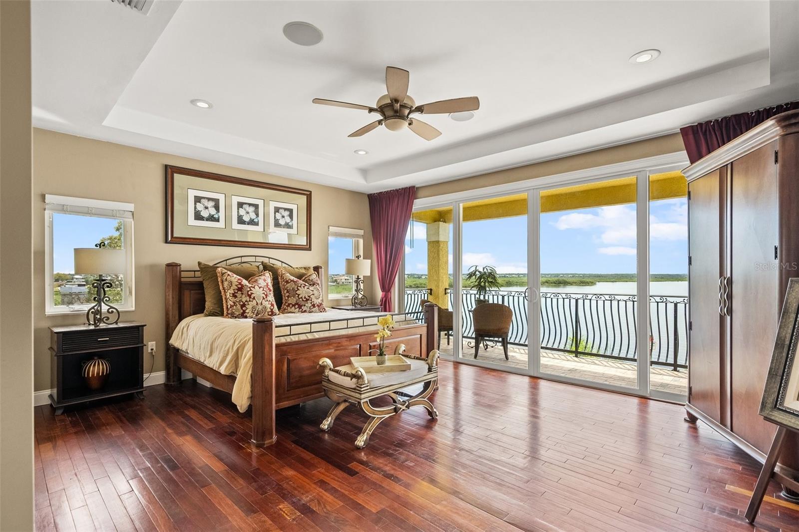Listing photo id 38 for 3236 Gulf Winds Circle