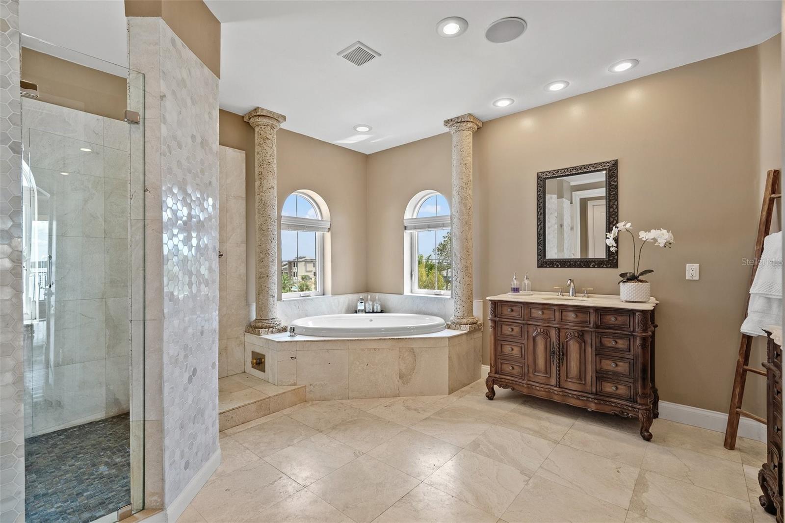 Listing photo id 44 for 3236 Gulf Winds Circle