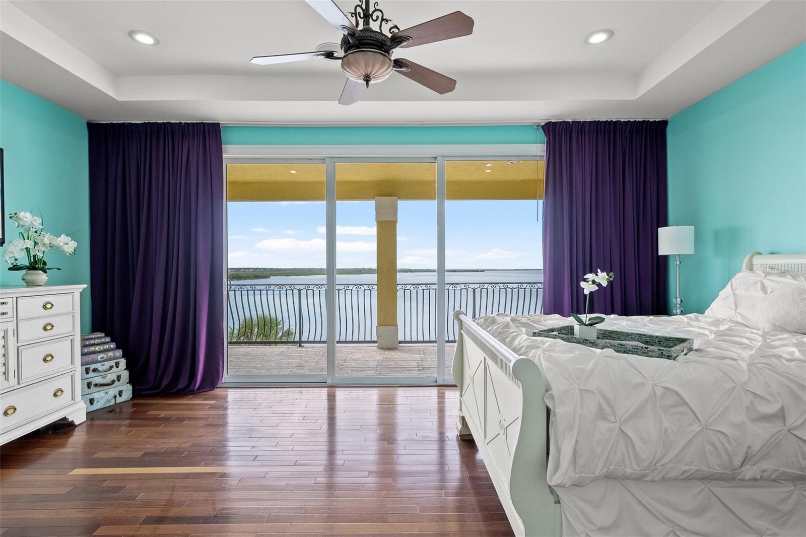 Listing photo id 61 for 3236 Gulf Winds Circle