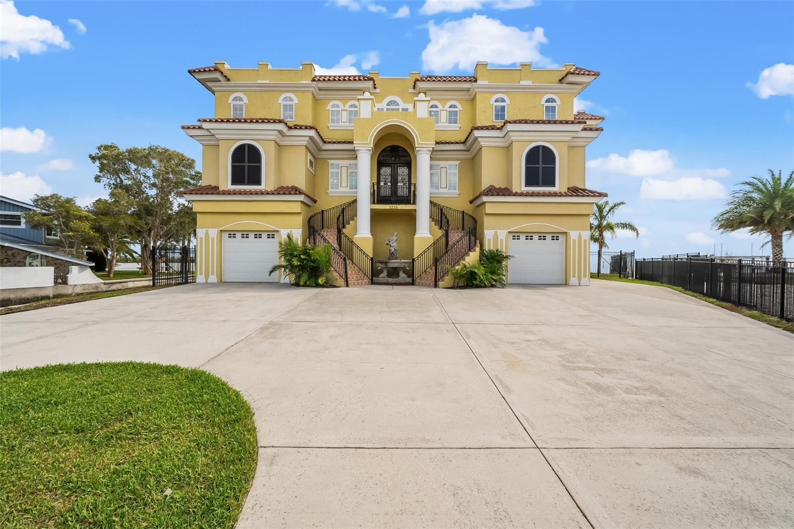 Listing photo id 74 for 3236 Gulf Winds Circle