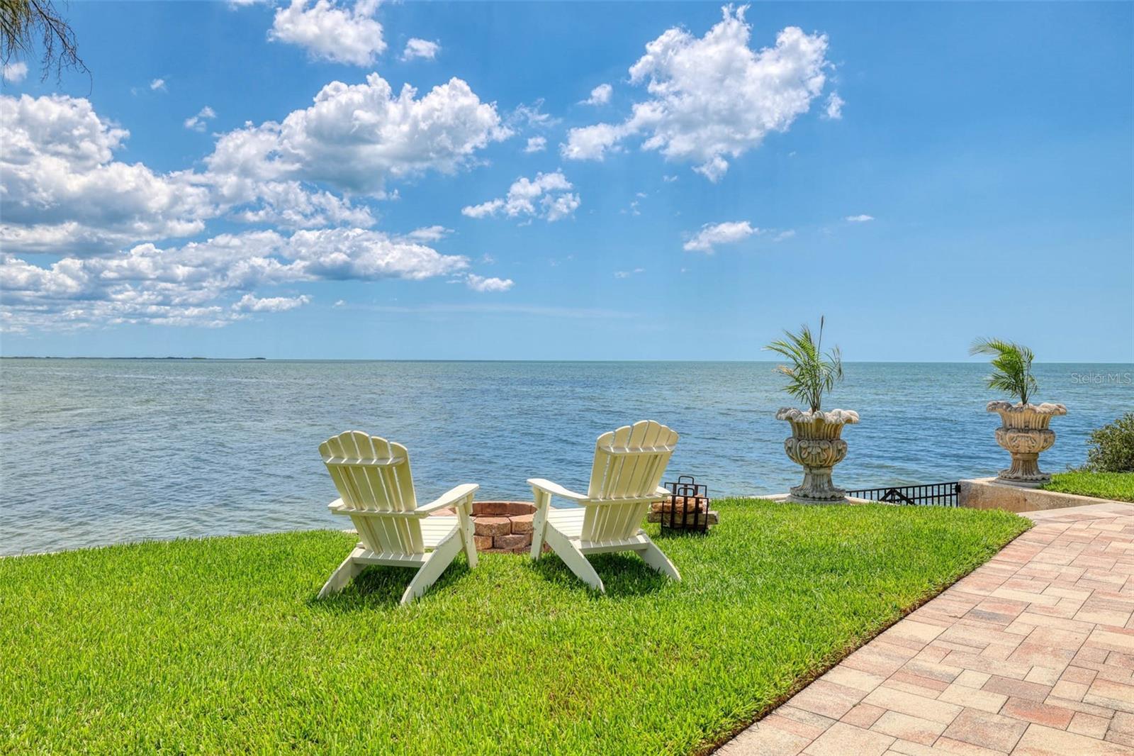 Listing photo id 90 for 3236 Gulf Winds Circle