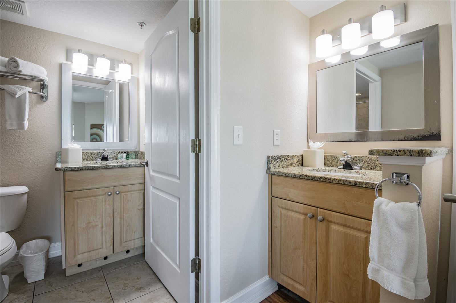 Image 11 of 72 For 11605 Gulf Boulevard 506