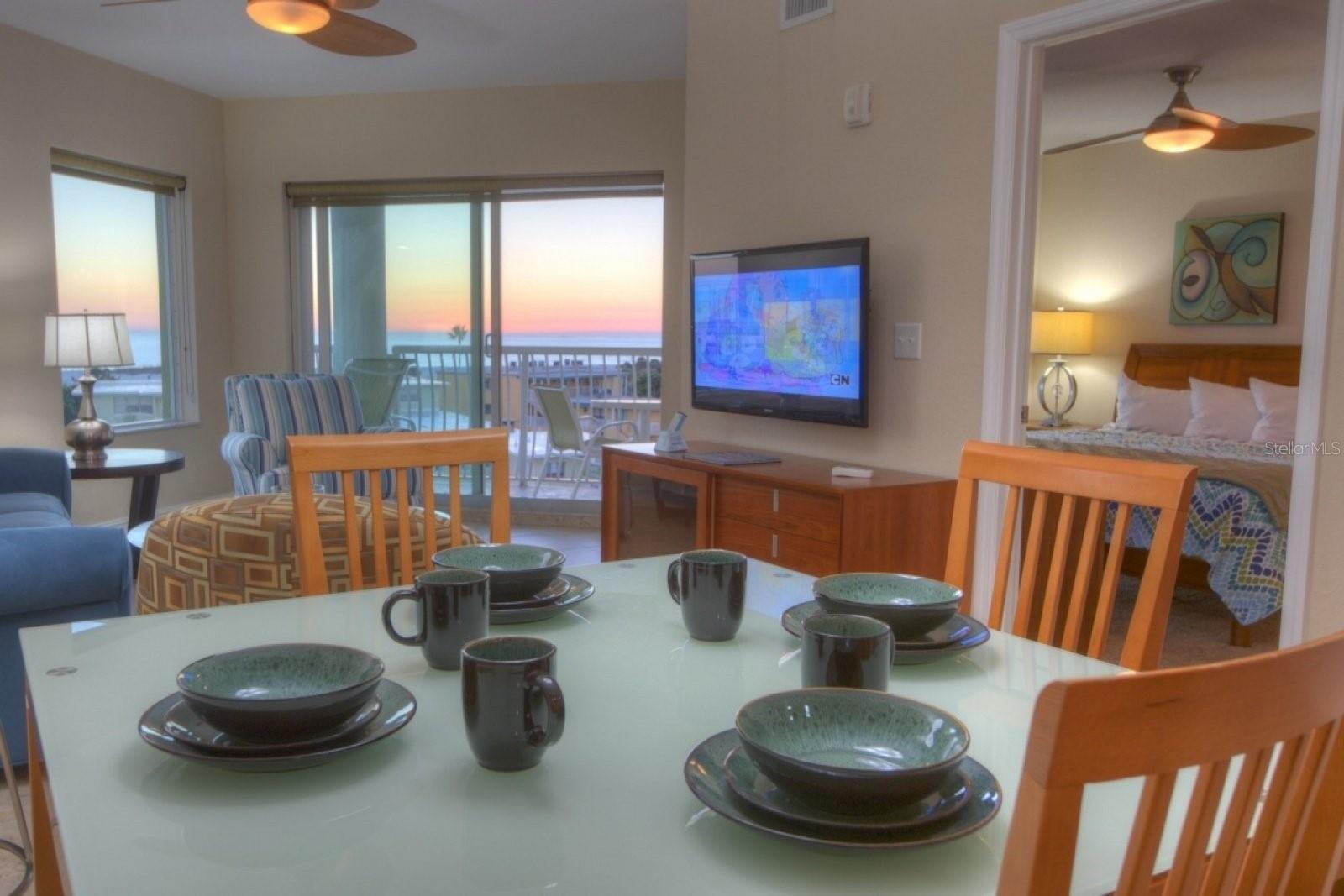 Image 2 of 72 For 11605 Gulf Boulevard 506