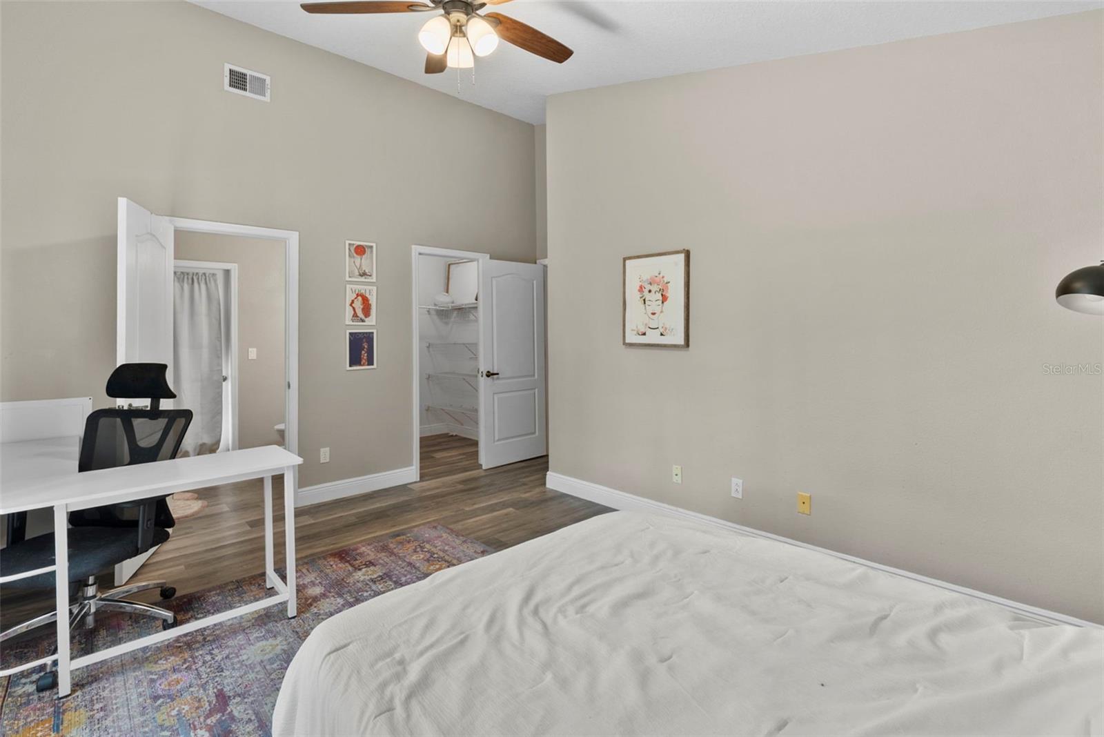 Image 44 of 52 For 18017 Palm Breeze Drive