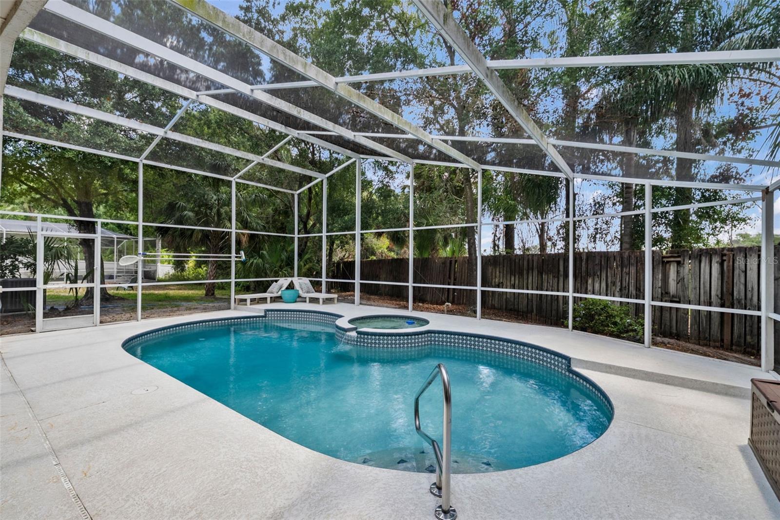 Image 47 of 52 For 18017 Palm Breeze Drive