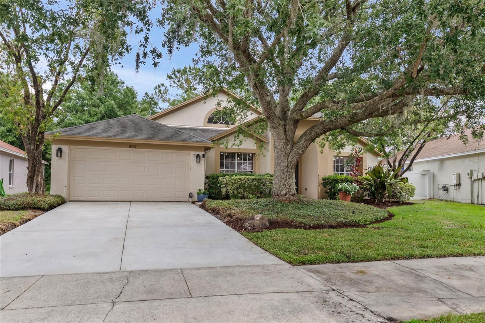 Image 50 of 52 For 18017 Palm Breeze Drive
