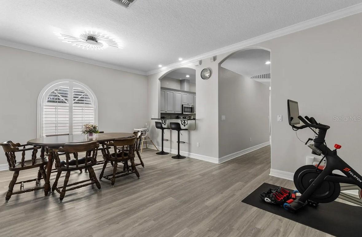 Image 18 of 60 For 202 Audubon Avenue 2