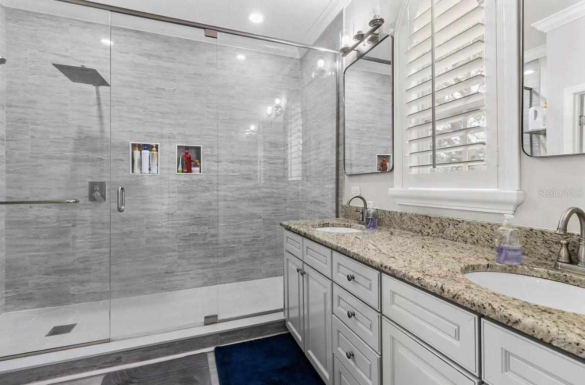 Image 29 of 60 For 202 Audubon Avenue 2