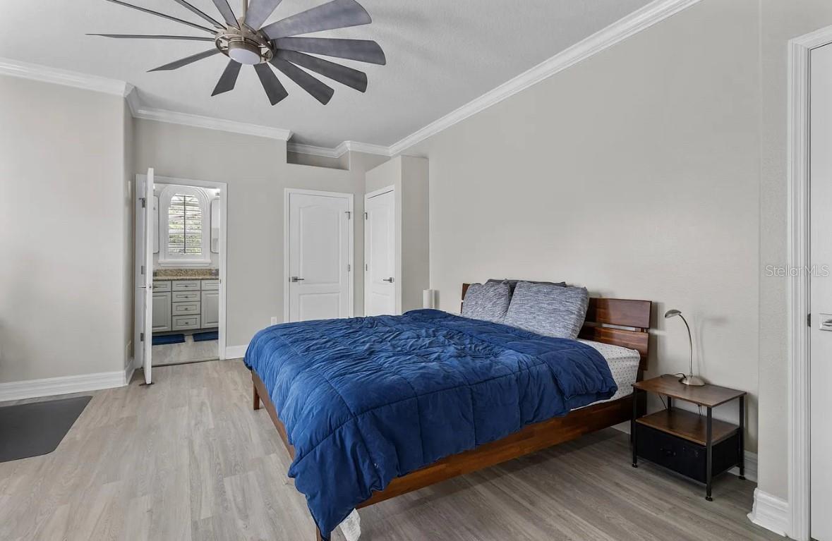 Image 34 of 60 For 202 Audubon Avenue 2