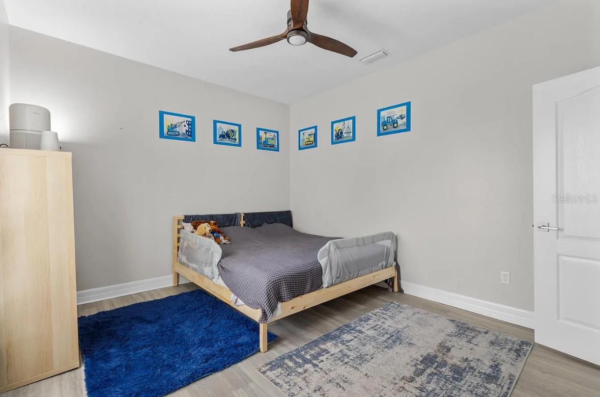 Image 40 of 60 For 202 Audubon Avenue 2