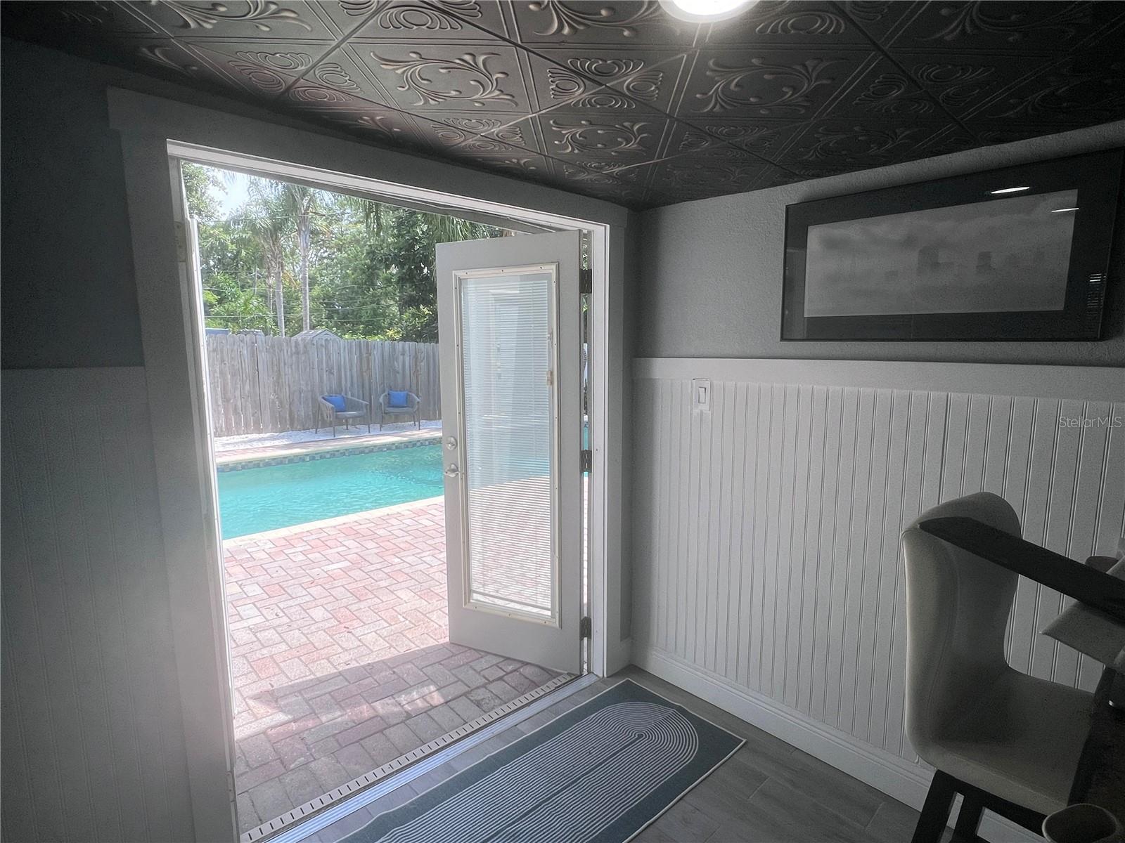 Image 21 of 29 For 1631 St Mary Drive
