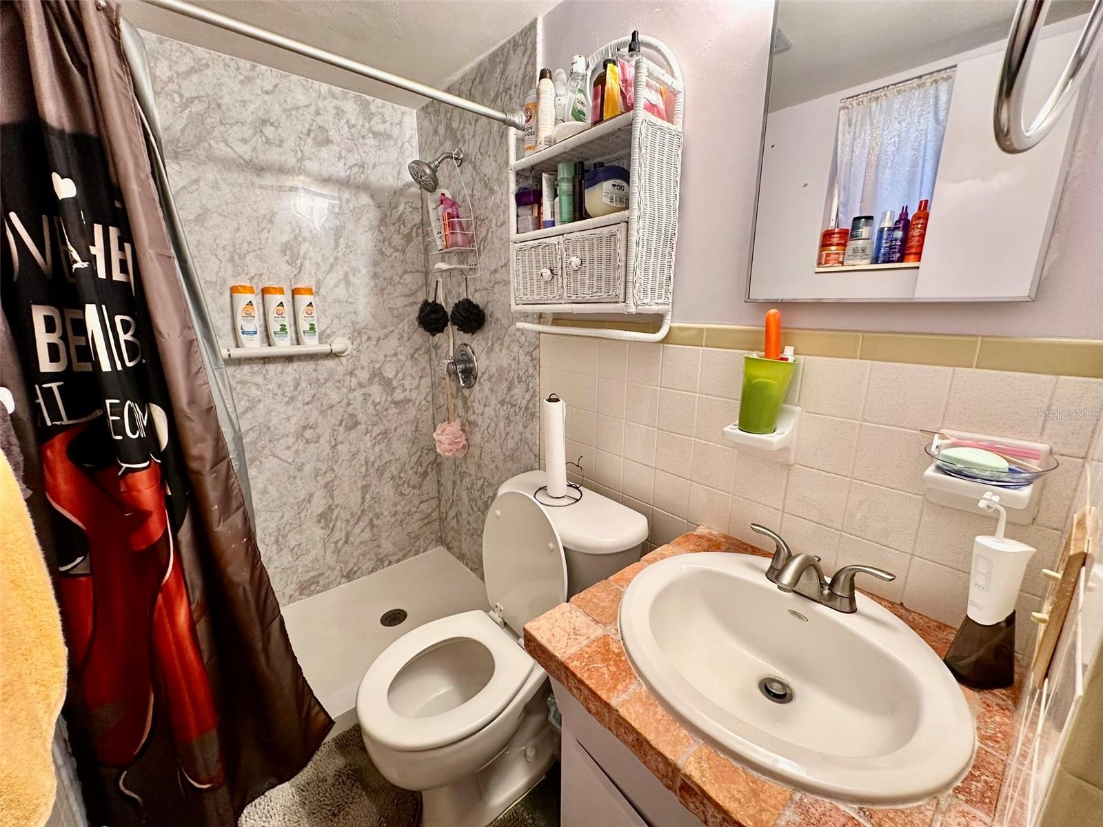 Image 15 of 39 For 2434 Australia Way E 38