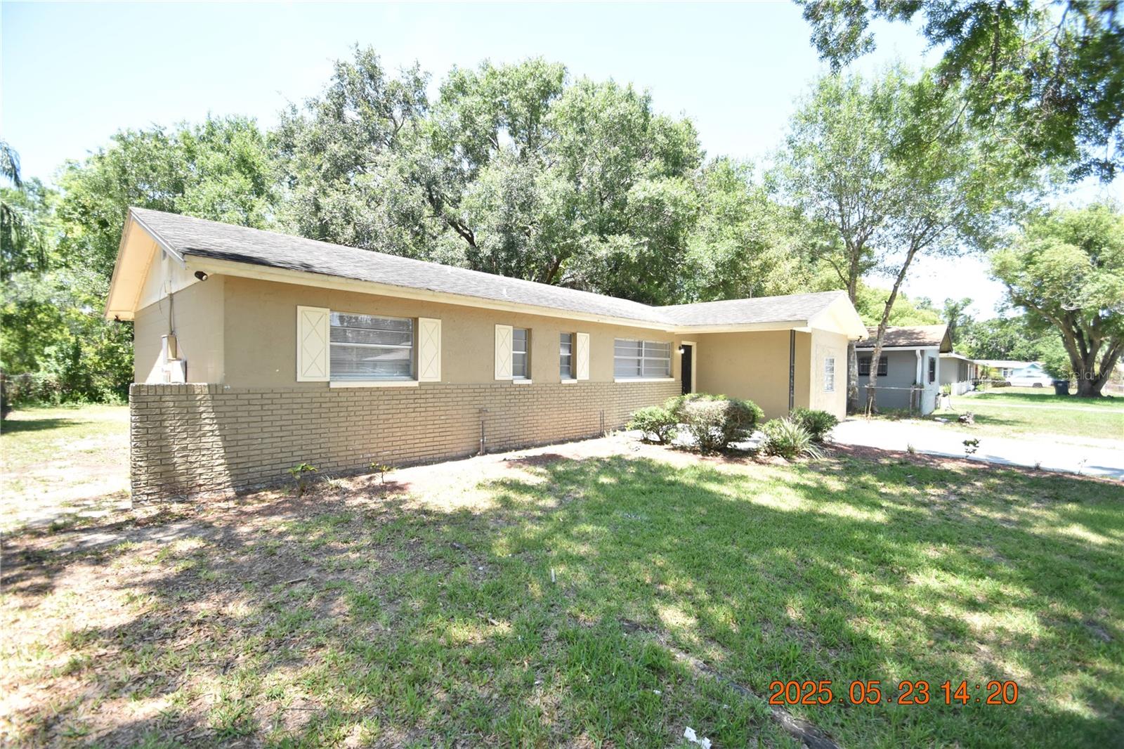 Image 3 of 43 For 4432 Tarpon Drive