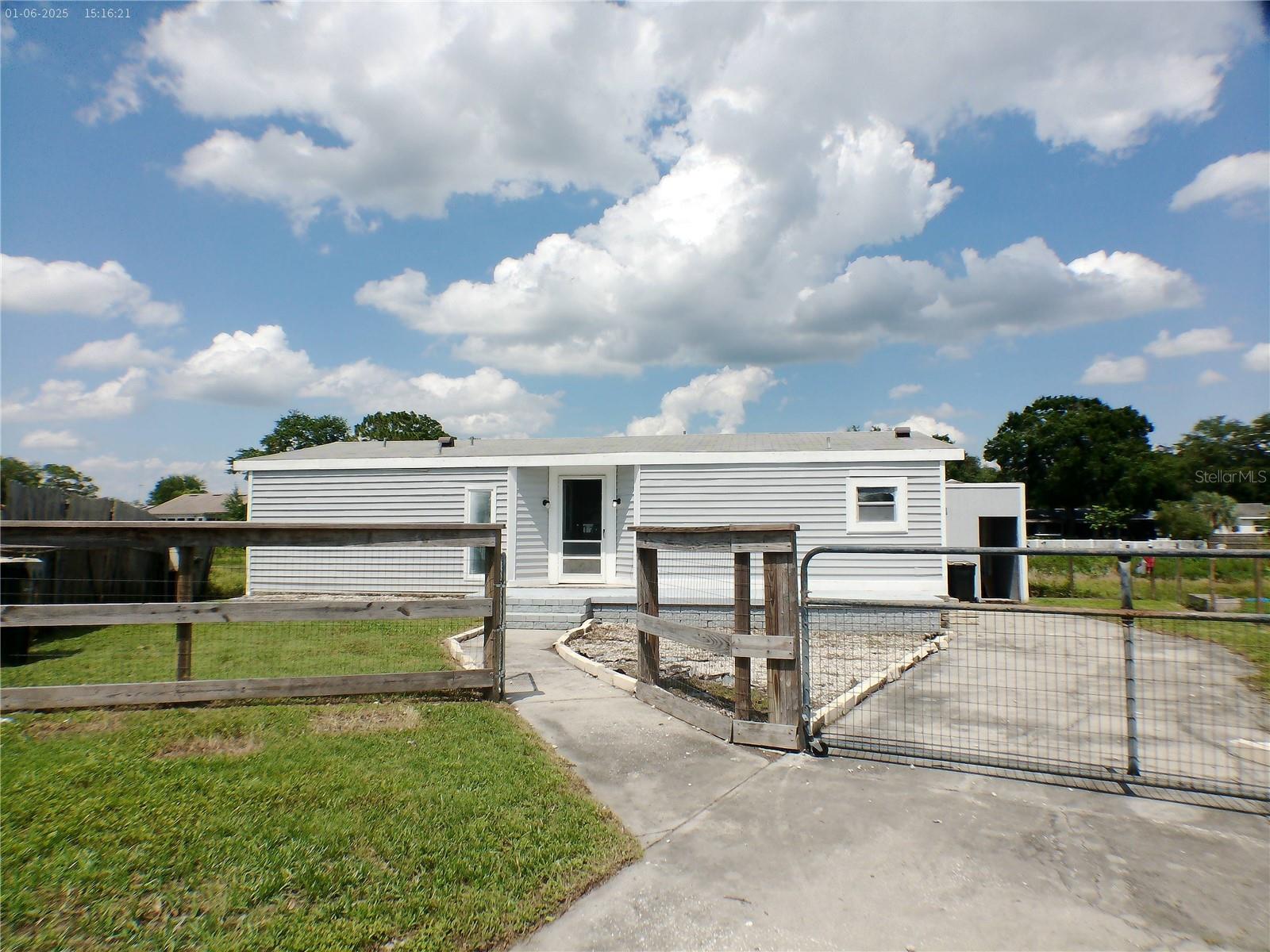 Details for 1206 Skyview Cove, LAKELAND, FL 33801