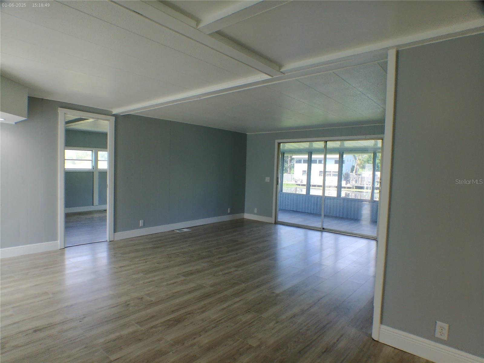 Image 5 of 25 For 1206 Skyview Cove