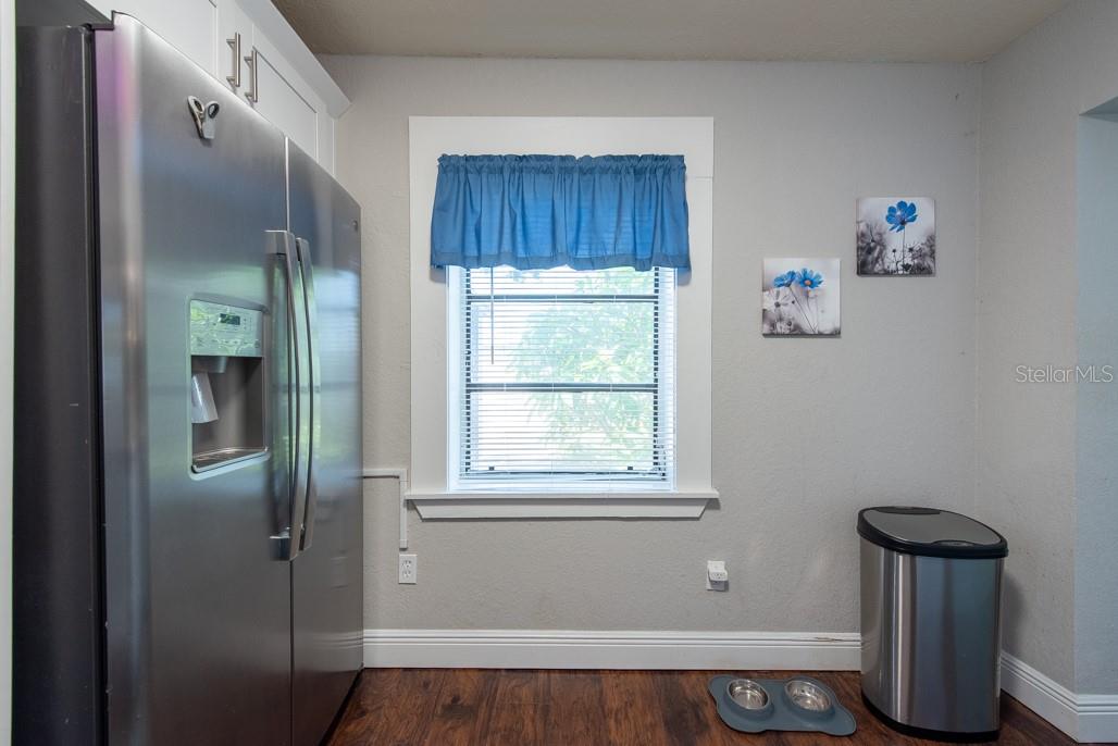 Image 12 of 46 For 5106 15th Avenue S