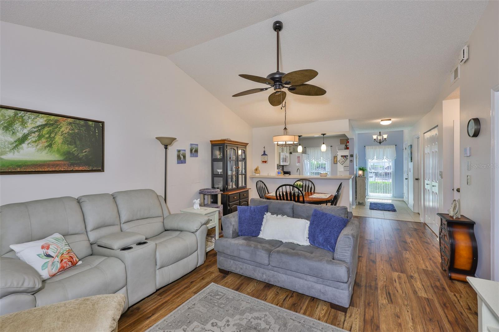 Image 13 of 30 For 311 Knottwood Court