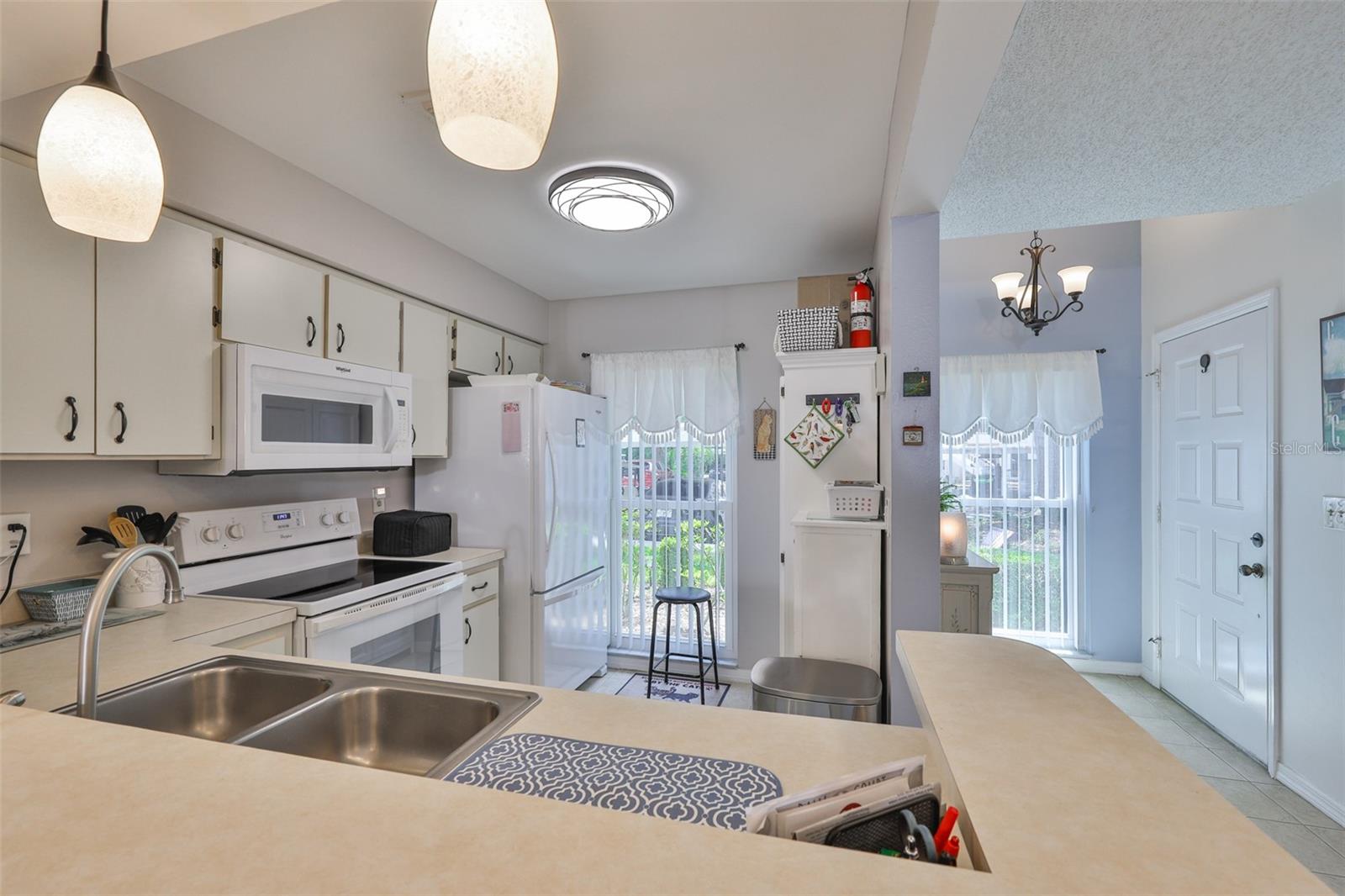 Image 3 of 30 For 311 Knottwood Court