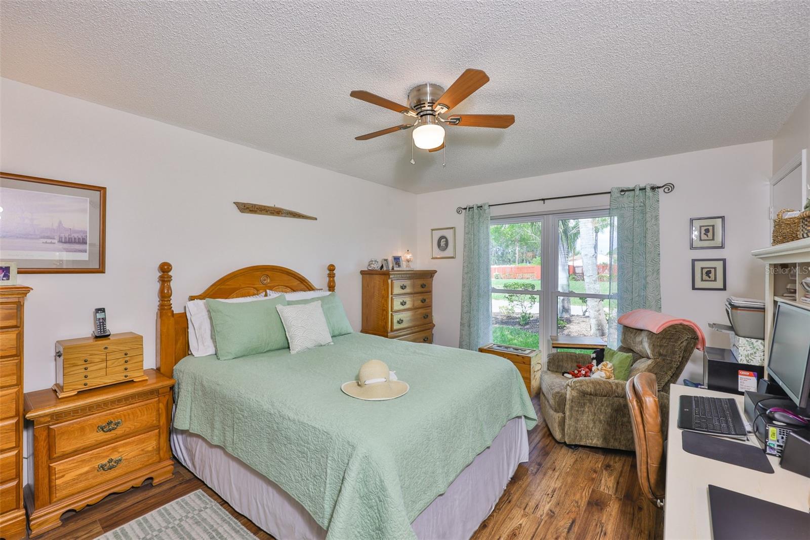 Image 8 of 30 For 311 Knottwood Court