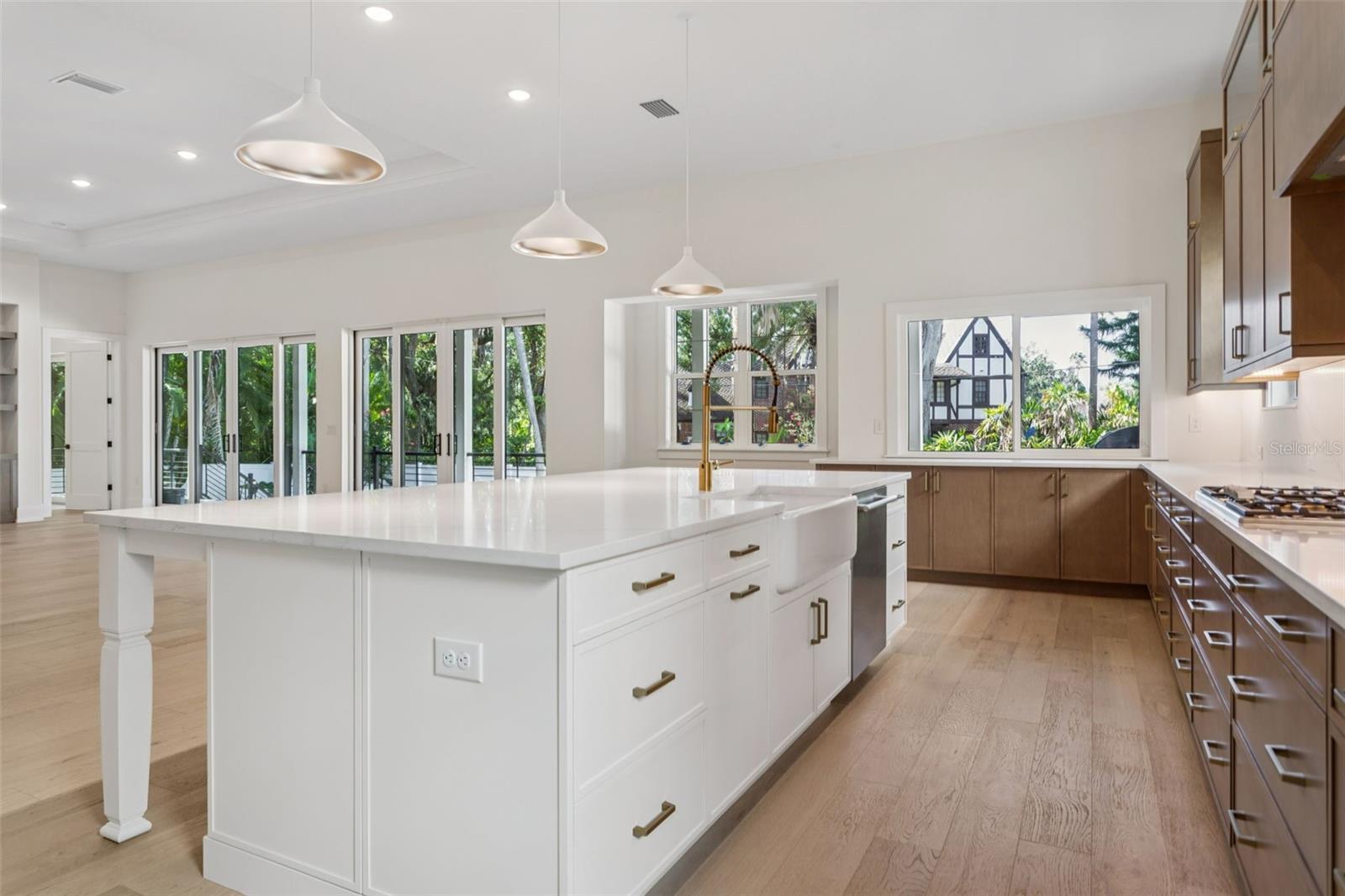 Image 10 of 28 For 4612 Tennyson Avenue