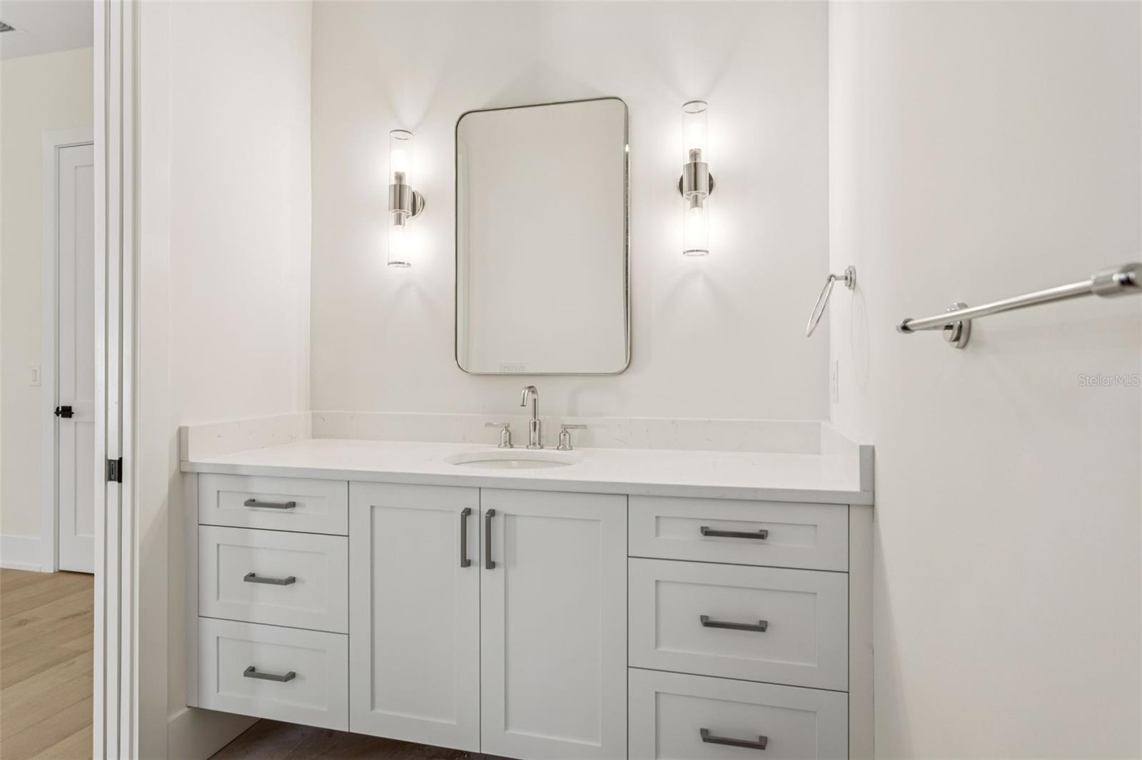 Image 17 of 28 For 4612 Tennyson Avenue