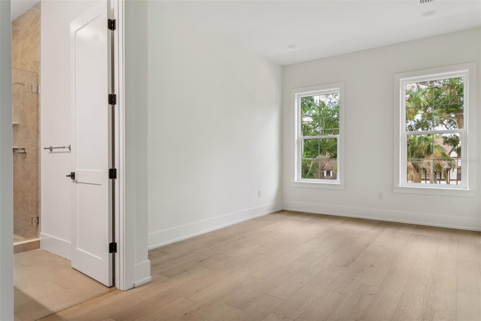 Image 18 of 28 For 4612 Tennyson Avenue