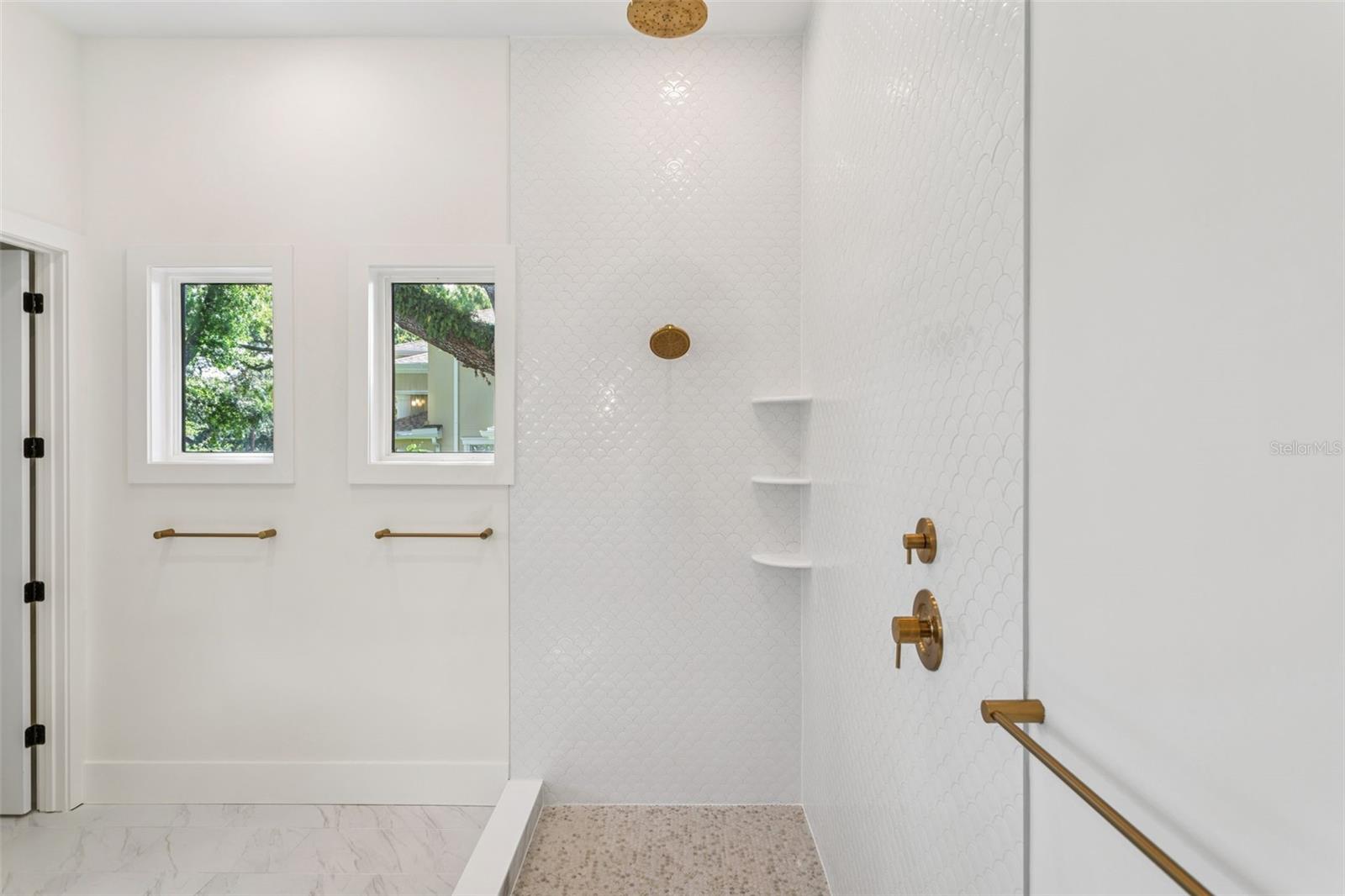 Image 23 of 28 For 4612 Tennyson Avenue