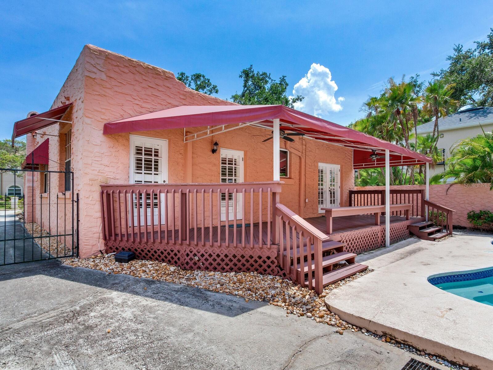 Image 33 of 36 For 4521 Azeele Street