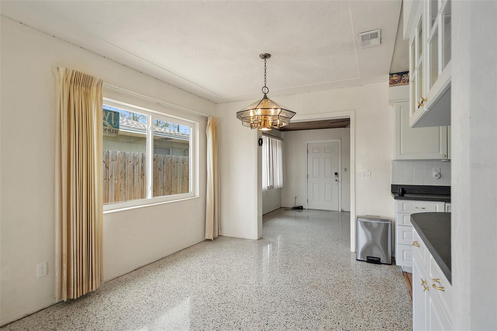Image 15 of 26 For 6132 7th Avenue S