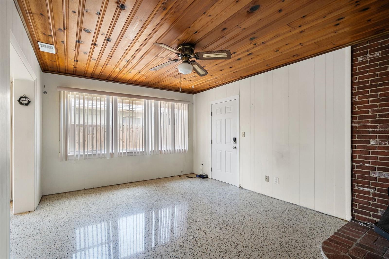 Image 19 of 26 For 6132 7th Avenue S