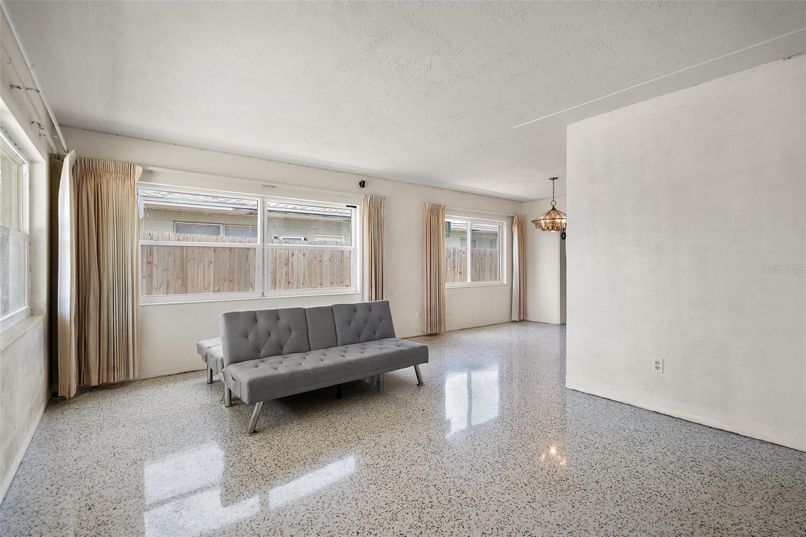 Image 4 of 26 For 6132 7th Avenue S