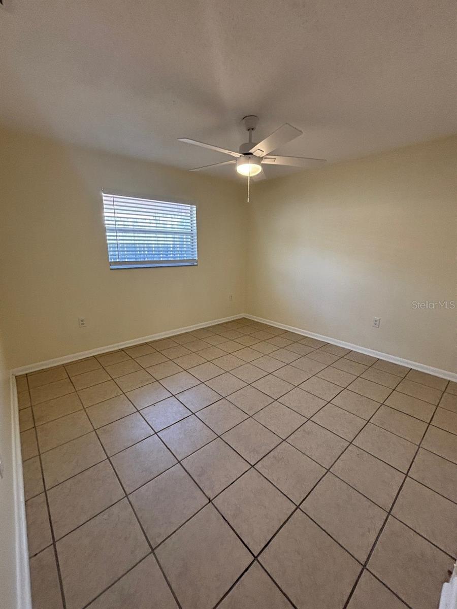 Image 9 of 13 For 6100 Monroe Street