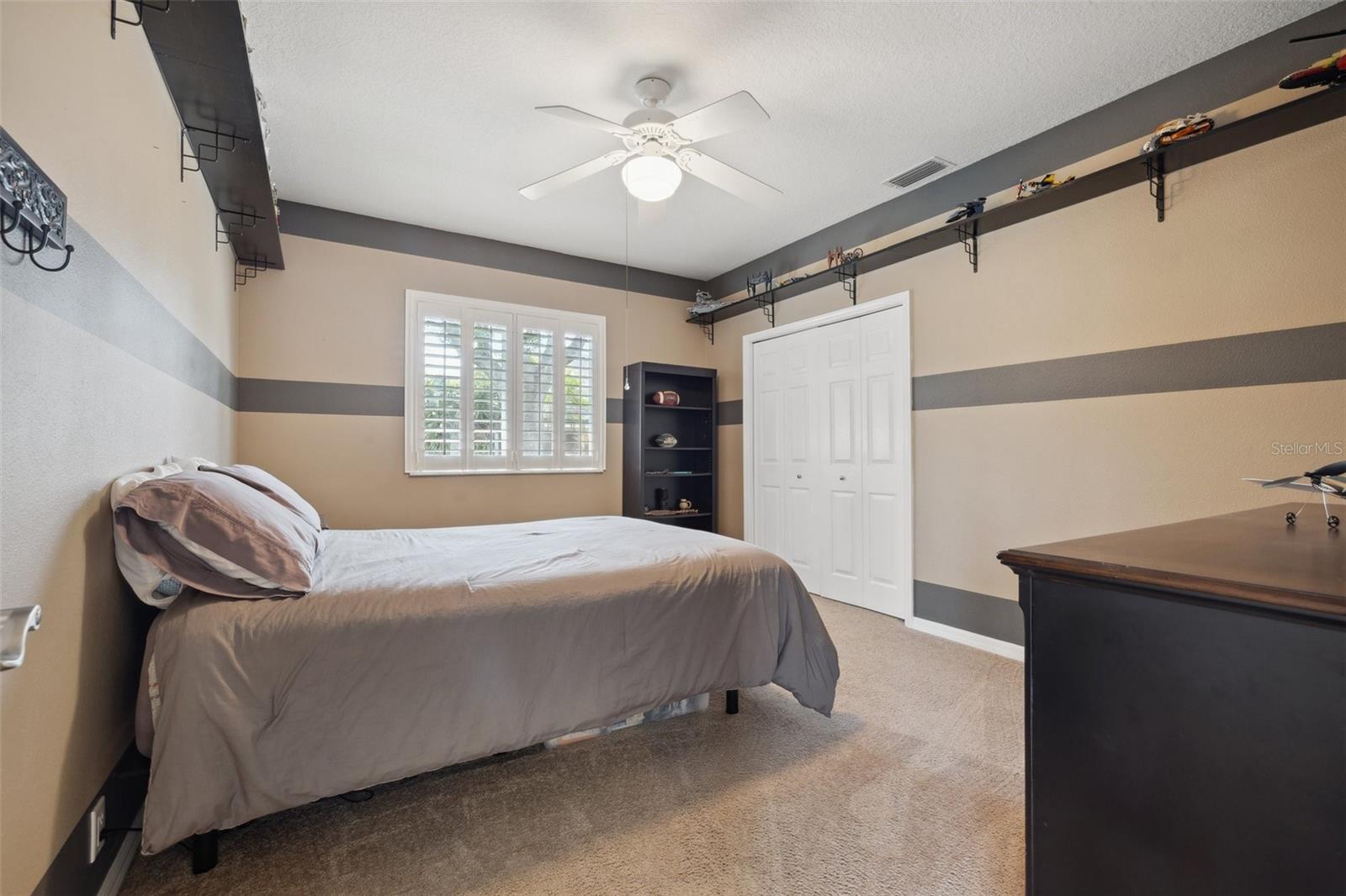 Listing photo id 30 for 9348 Deer Creek Drive
