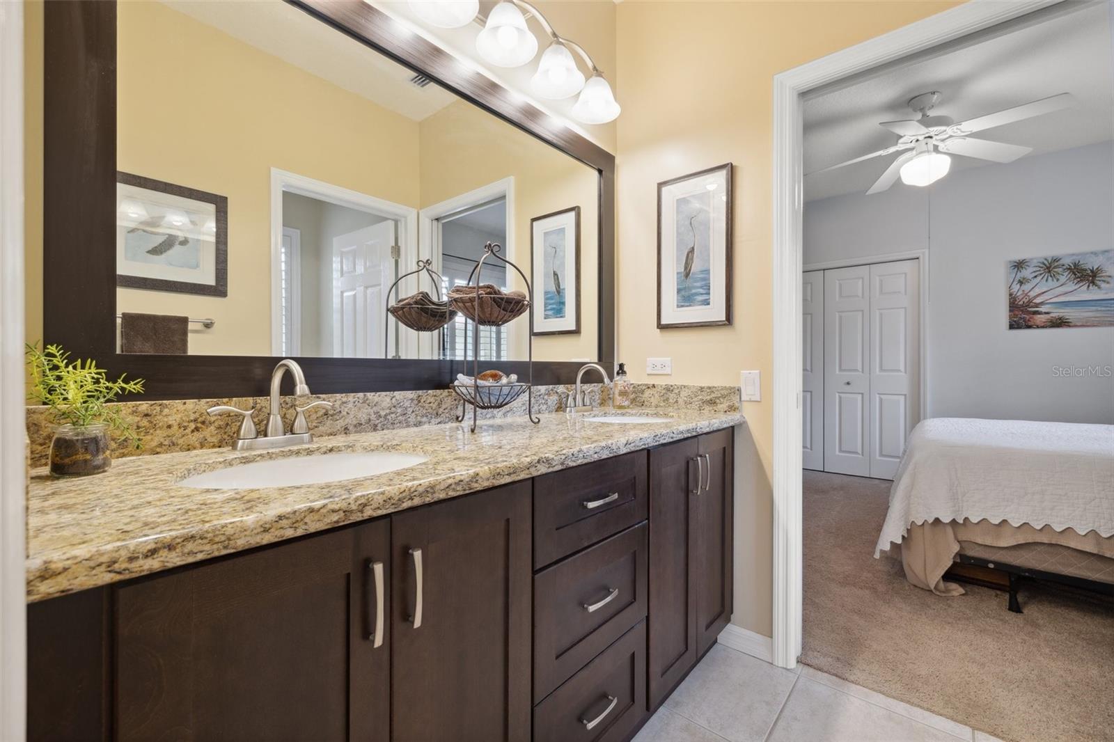 Listing photo id 35 for 9348 Deer Creek Drive