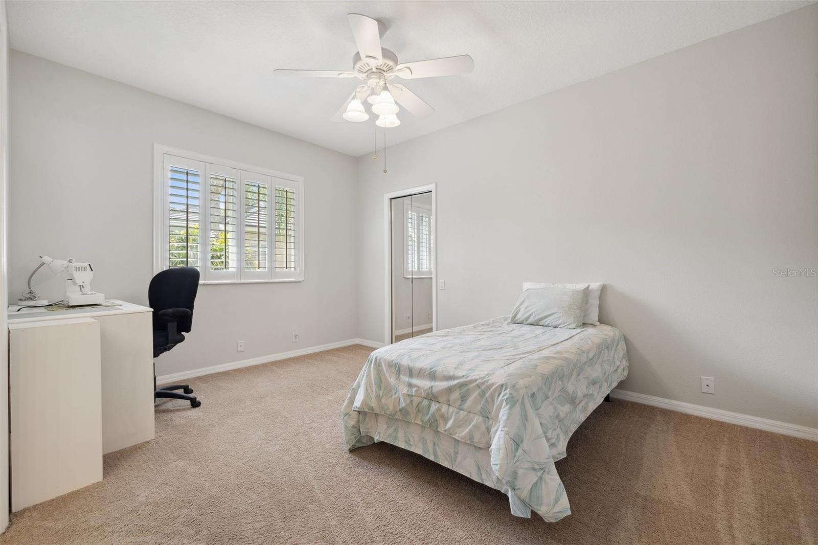 Listing photo id 37 for 9348 Deer Creek Drive