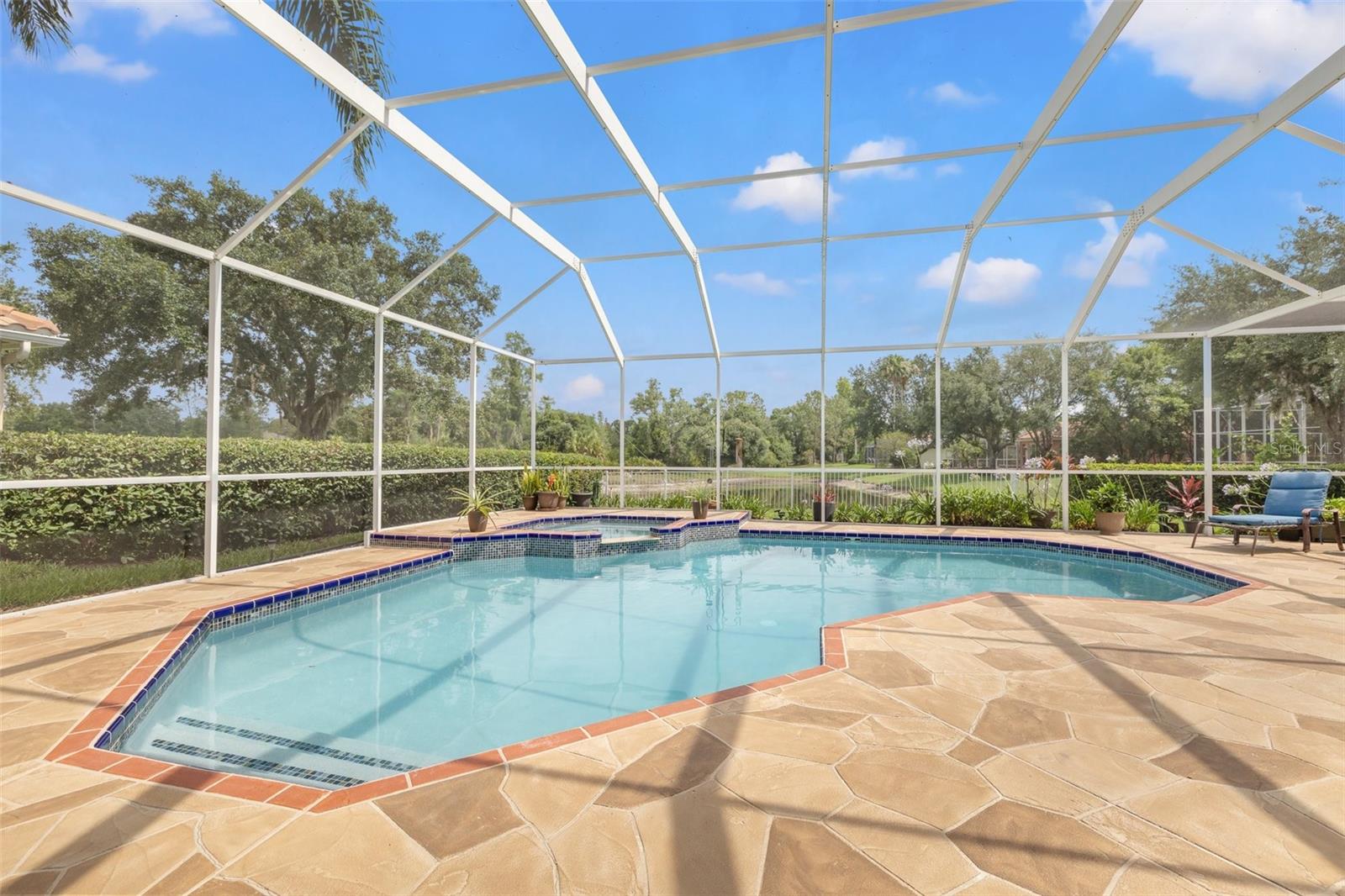 Listing photo id 41 for 9348 Deer Creek Drive