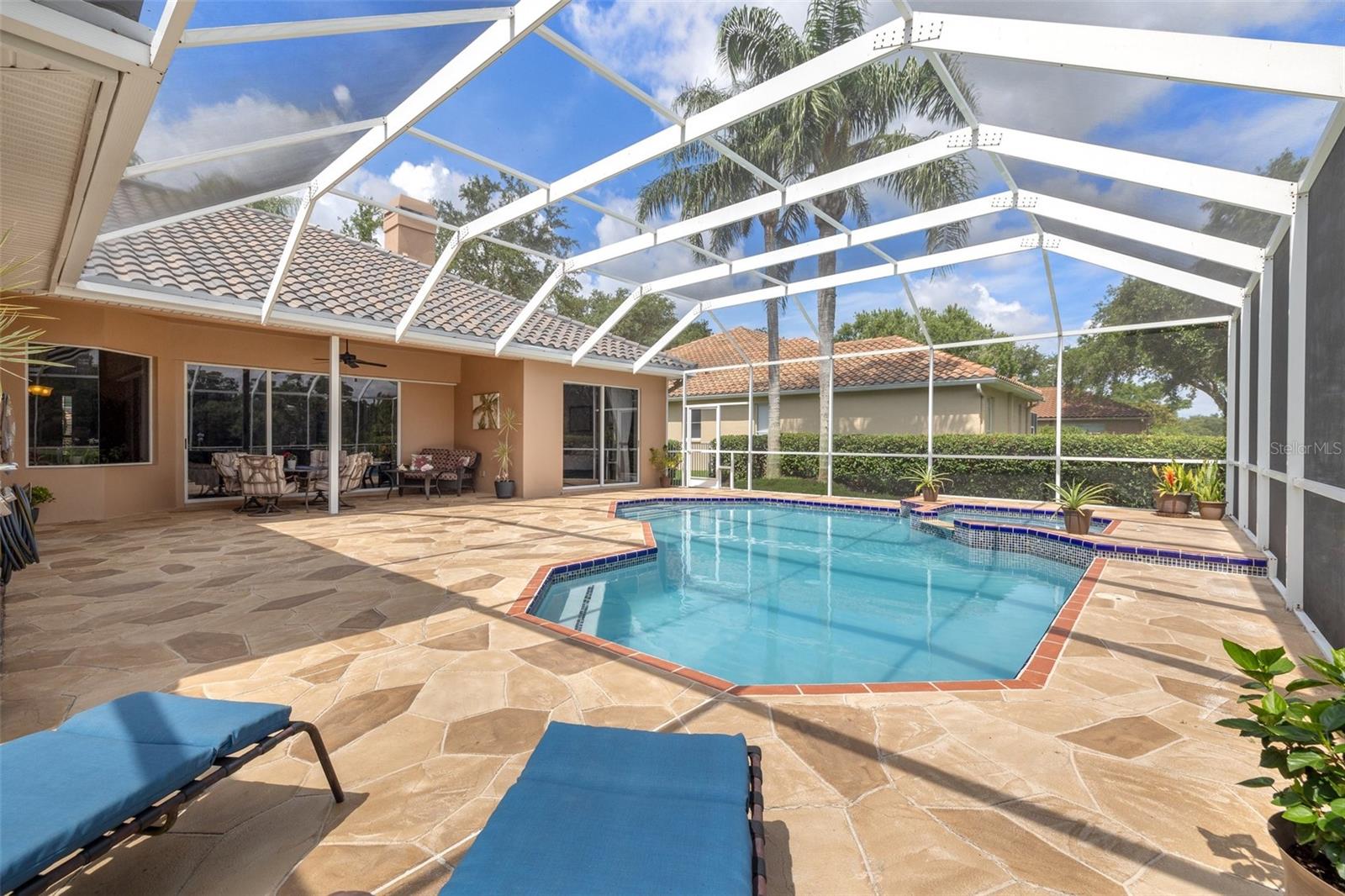 Listing photo id 44 for 9348 Deer Creek Drive