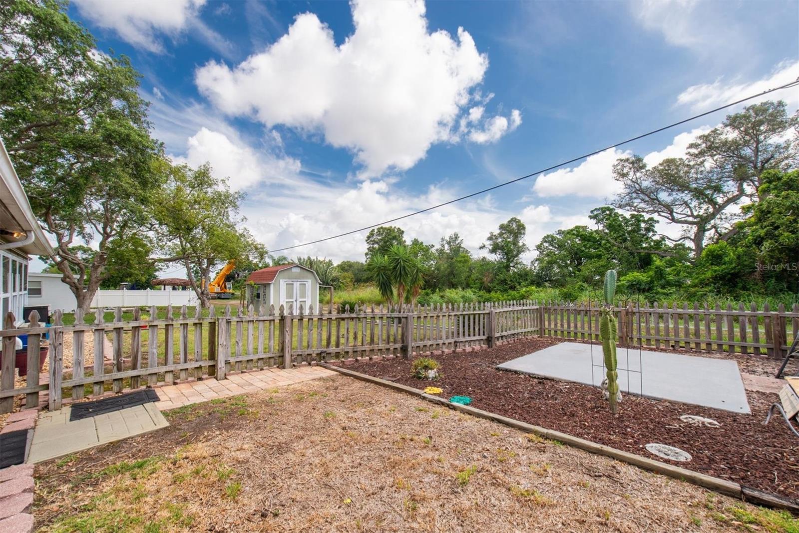 Image 33 of 33 For 5675 Lown Street N