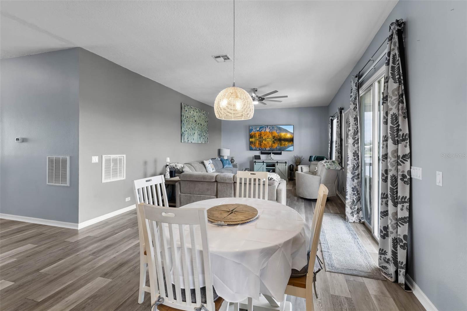 Image 11 of 48 For 4464 Neptune Drive