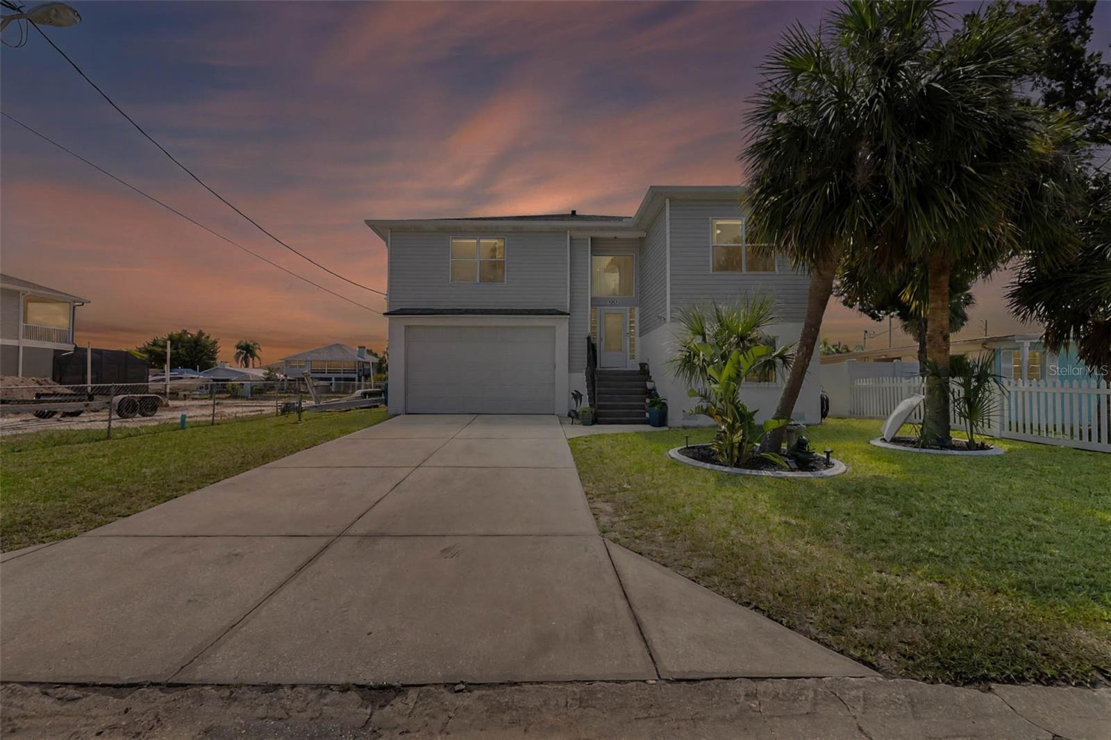Image 2 of 48 For 4464 Neptune Drive