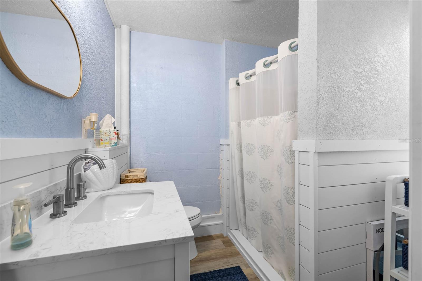 Image 32 of 48 For 4464 Neptune Drive